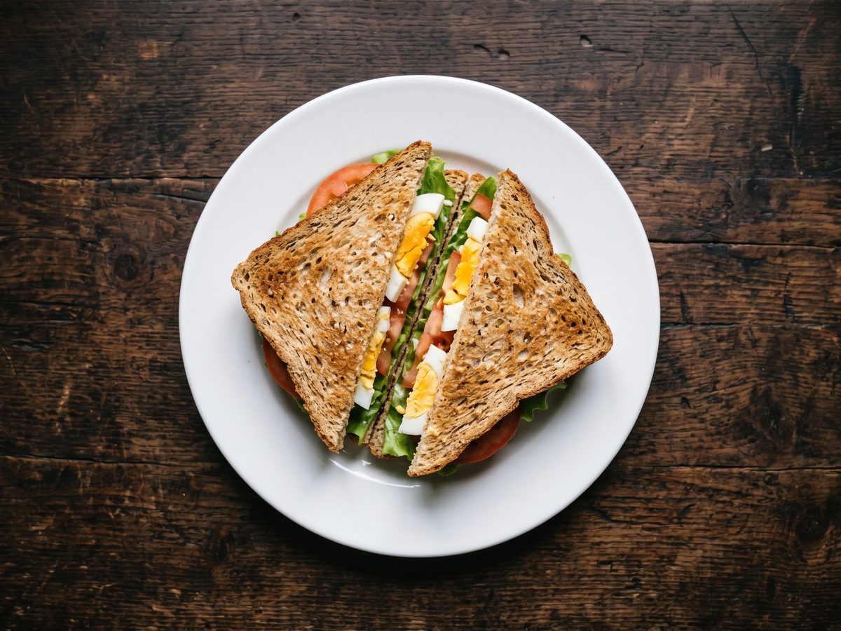 Sándwich de huevo — LM Wellness Food